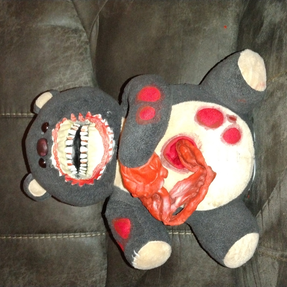 Rare spirit Halloween 2014 deady Teddy animatronic